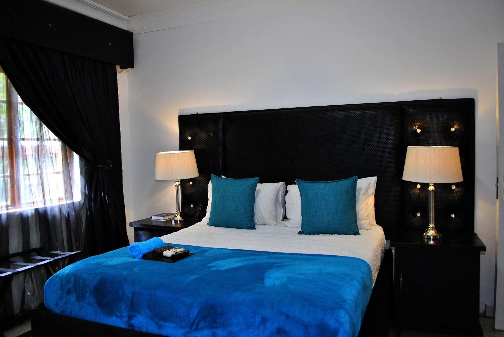טזאנין Lapologa Bed & Breakfast מראה חיצוני תמונה