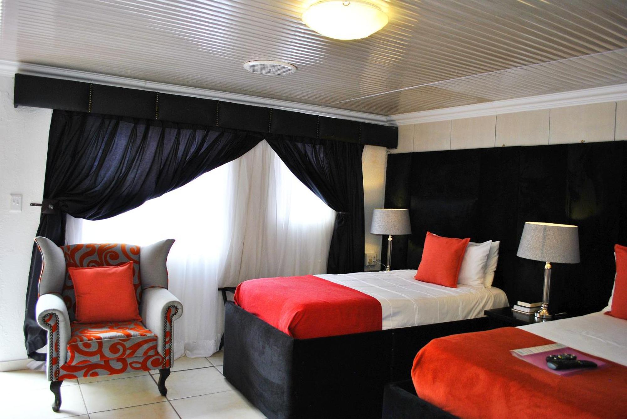 טזאנין Lapologa Bed & Breakfast מראה חיצוני תמונה