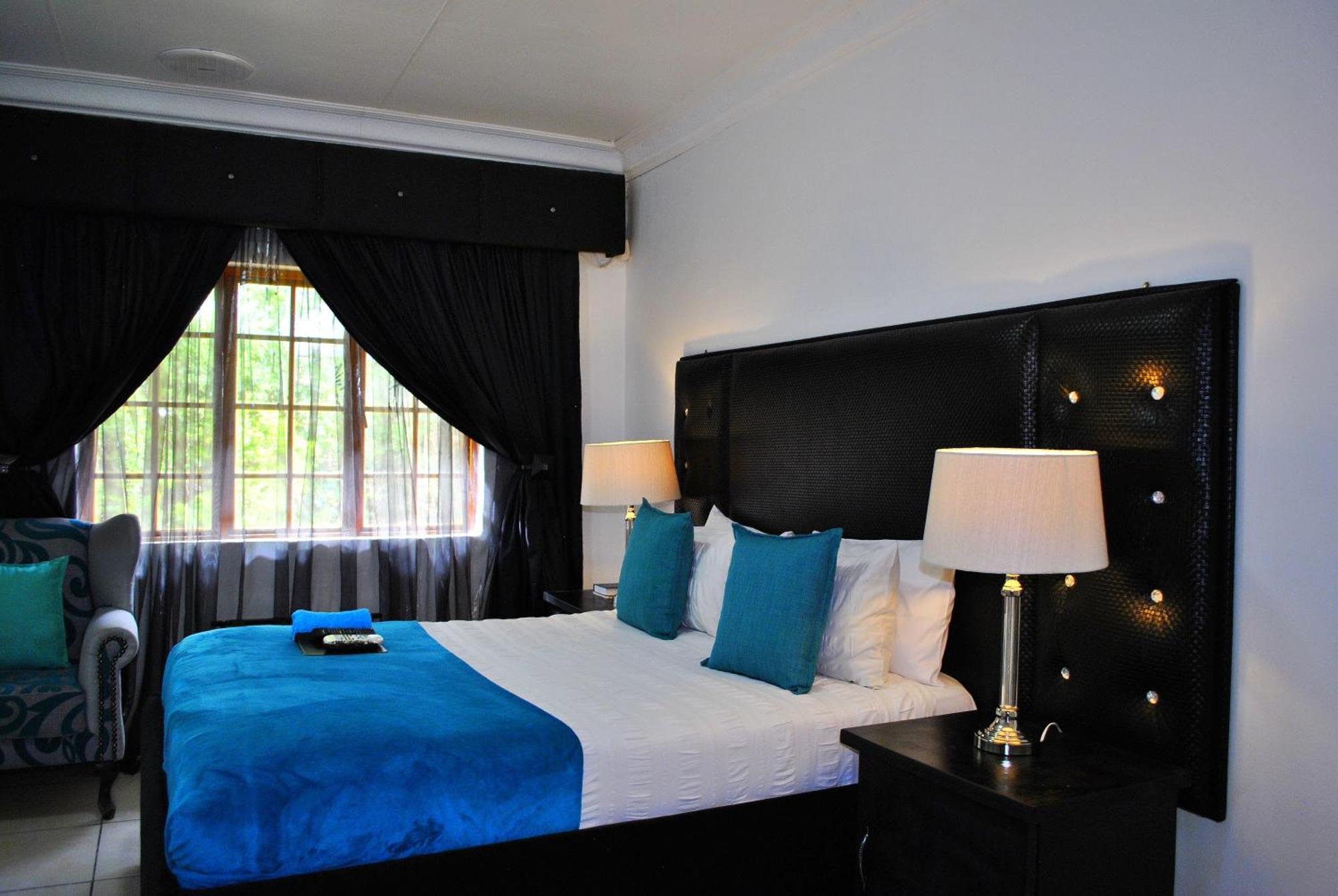 טזאנין Lapologa Bed & Breakfast מראה חיצוני תמונה