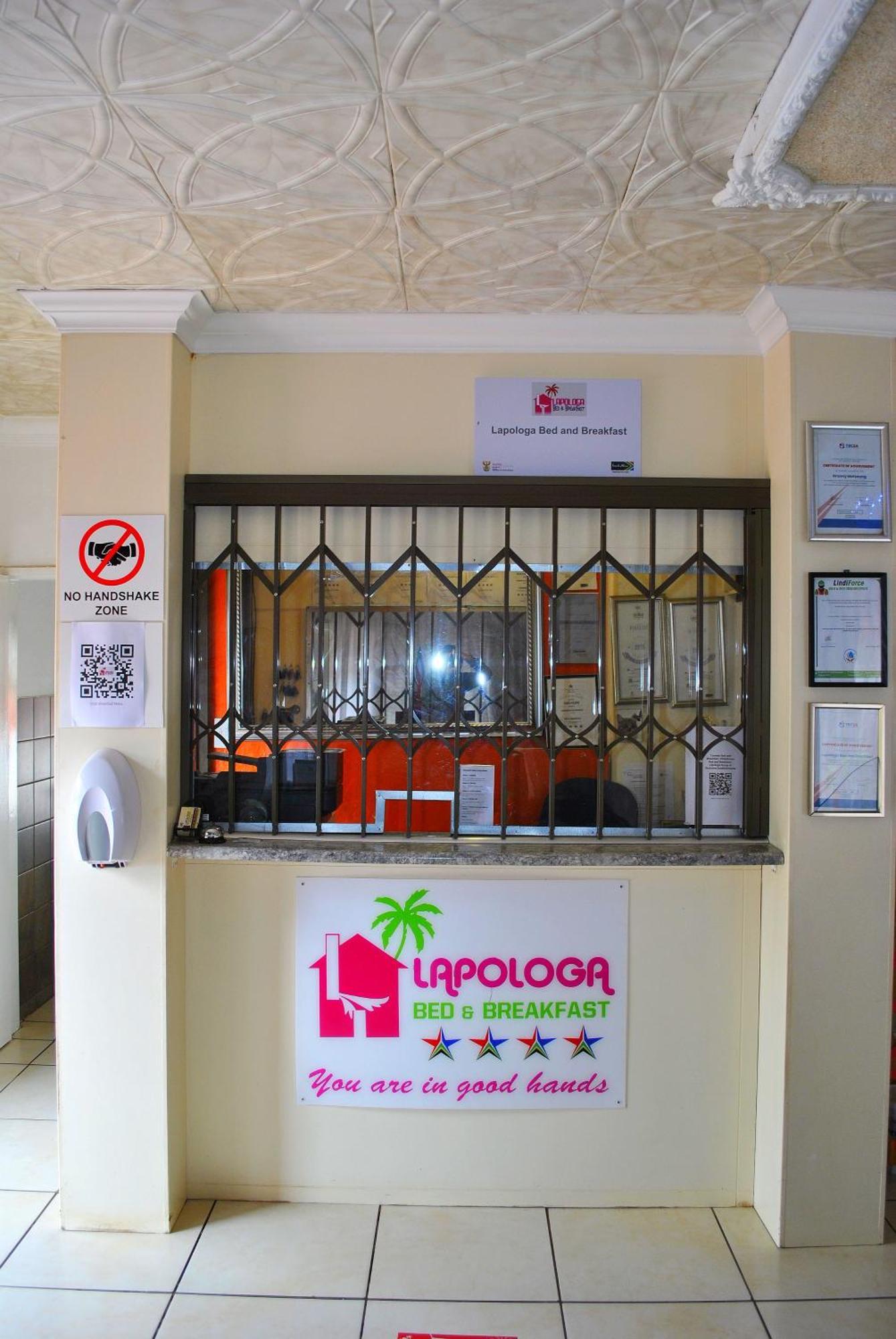 טזאנין Lapologa Bed & Breakfast מראה חיצוני תמונה