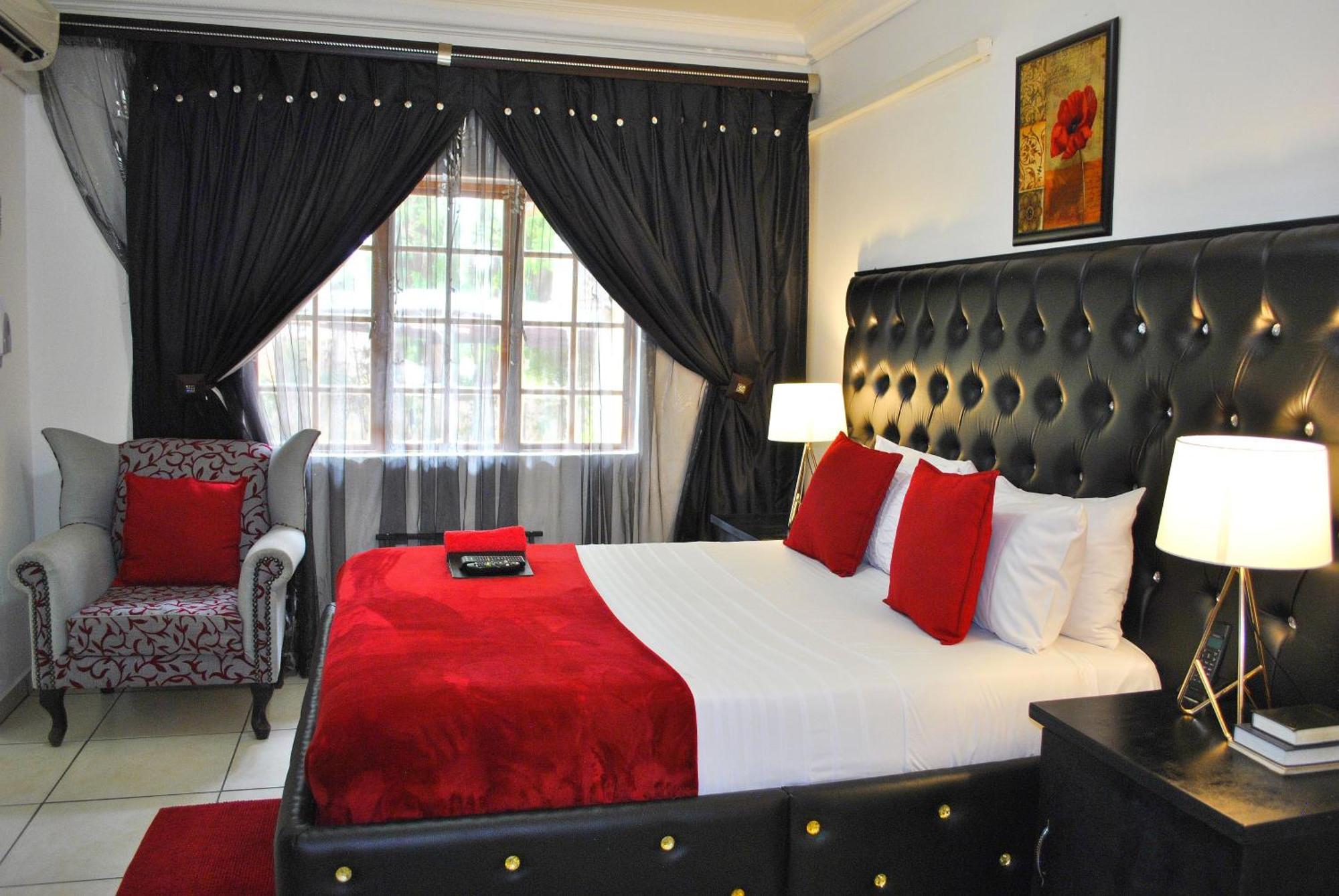 טזאנין Lapologa Bed & Breakfast מראה חיצוני תמונה