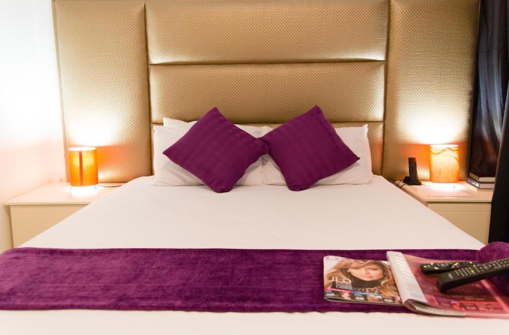 טזאנין Lapologa Bed & Breakfast חדר תמונה