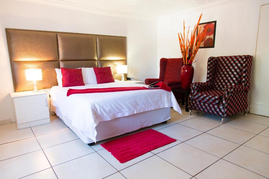 טזאנין Lapologa Bed & Breakfast חדר תמונה